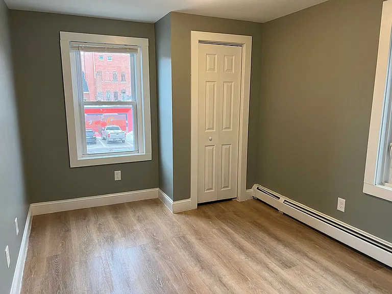 39 Franklin St — Photo 9