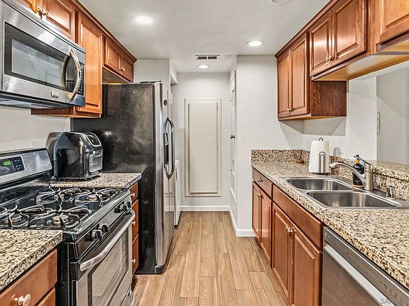 3rd image of 795 Brookstone Rd Unit 101
