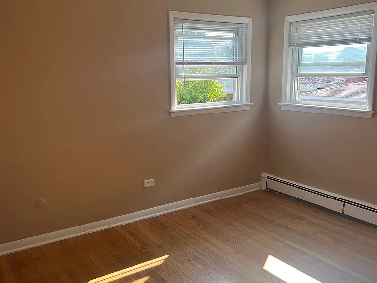 3609 W 79th St #2 — Photo 6
