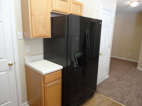 5th image of 108 Pebblestone Dr
