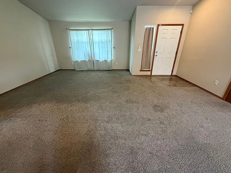 2679 Semolina Loop — Photo 4