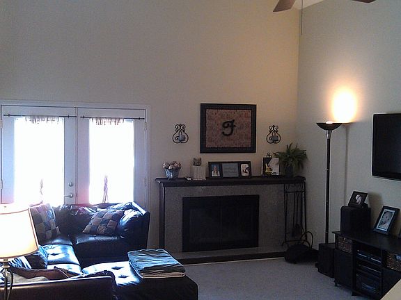 3rd image of 10323 Aquilla Dr