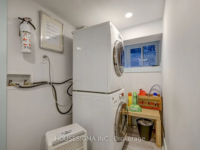 48 Euclid Ave #1 — Photo 24
