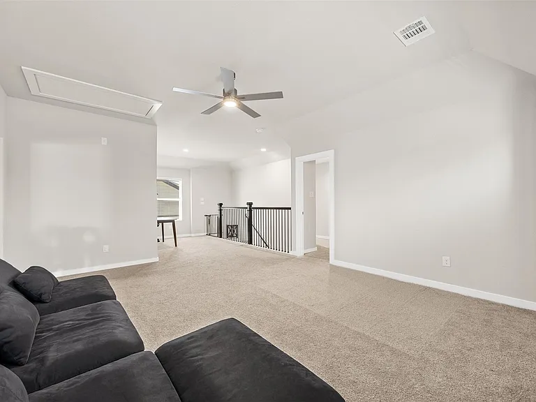 27014 Wandering Glen Ln — Photo 8