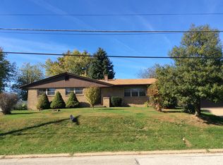 1276 Chestnut St, Monaca, PA 15061