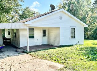200 N 10th St, Leesville, LA 71446