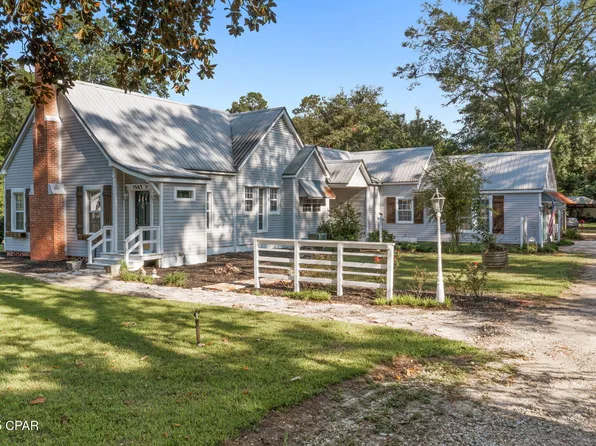 1367 South Blvd, Chipley, FL 32428