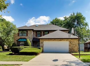 (Undisclosed Address), Darien, IL 60561