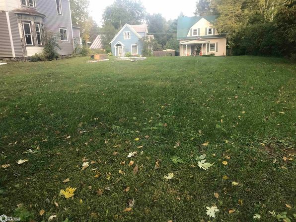 913 Wells St, Burlington, IA 52601