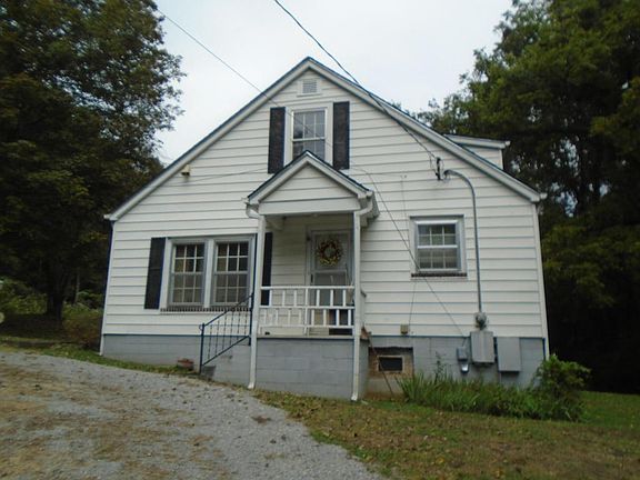 3rd image of 7408 Thorn Grove Pike