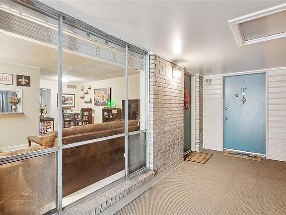 4th image of 4007 Saint Charles Ave APT 315