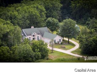 18866 Lake Rd, Morrison, IL 61270