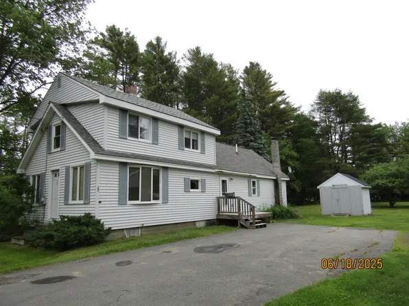 37 Pleasant Street, Milo, ME 04463
