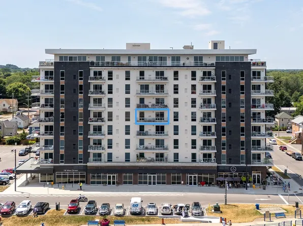 118 West St #508, Pt Colborne, ON L3K 0B9