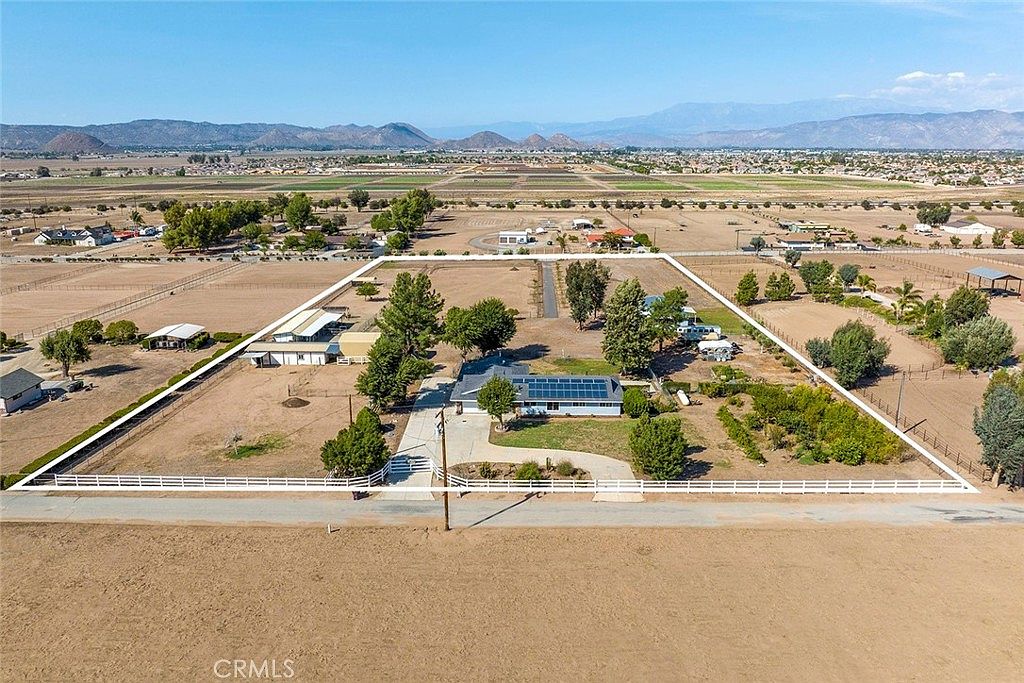 28736 Warren Rd, Hemet, CA 92545 | Zillow