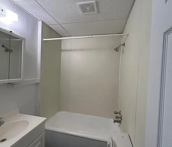 513 Pearl St #1A — Photo 11