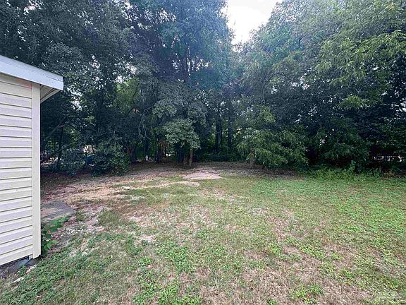 4th image of 3317 Marcus Dr