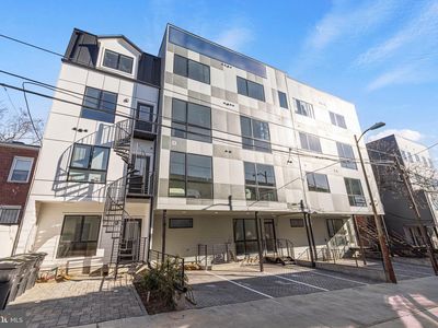 824 18th St NE #102, Washington, DC, 20002
