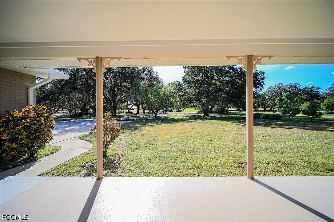 3 bed, 2.0 bath, 1622 sqft, $2,900 — Photo 3