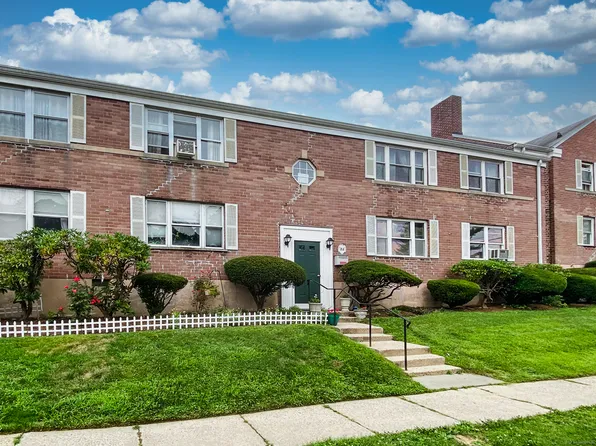 23 Seaton Road #2, Stamford, CT 06902