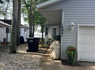 10941 Gun Lake Rd, Middleville, MI 49333