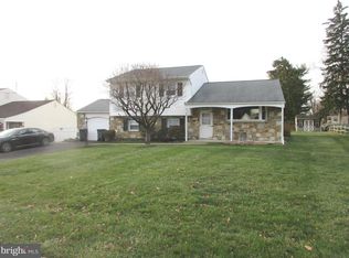 340 Windsor Ave, Southampton, PA 18966