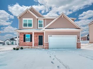 2301 Oakwood Ln, Lowell, IN 46356