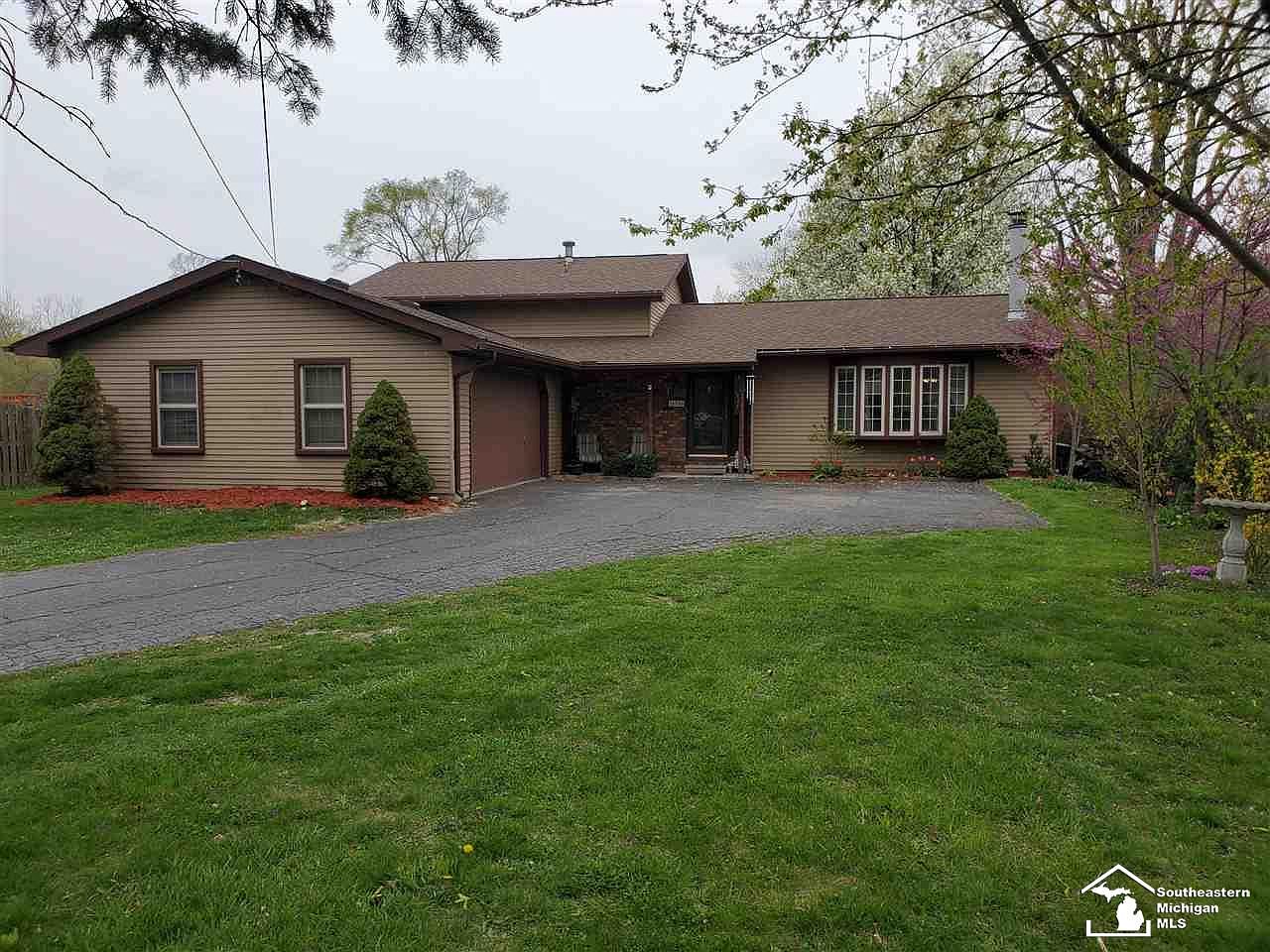 11750 Mortenview Dr, Taylor, MI 48180 Zillow