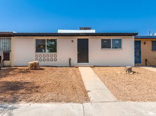 2414 E Pinal Vis, Tucson, AZ 85713