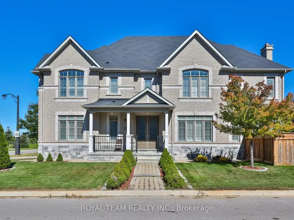636 McGregor Farm Trl, Newmarket, ON L3X 0H3