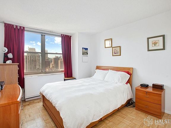 5th image of 301 E 79th St APT 29M