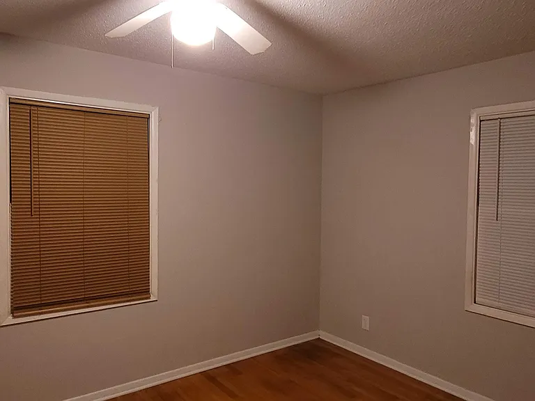406 Warner St NW — Photo 12