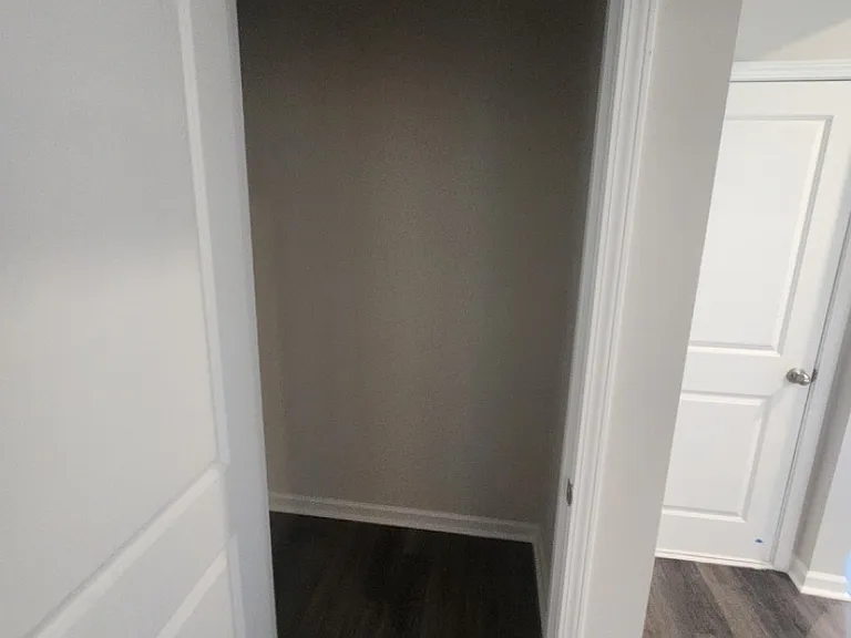 Unit Photo