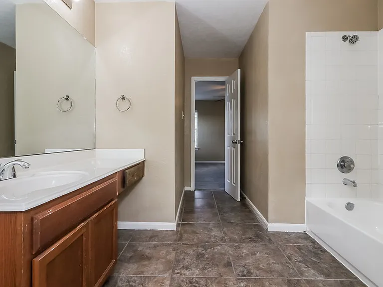 20710 Tayman Oaks Dr — Photo 12