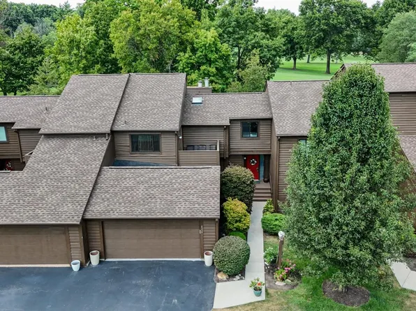 8554 Wyoming Club Dr, Cincinnati, OH 45215