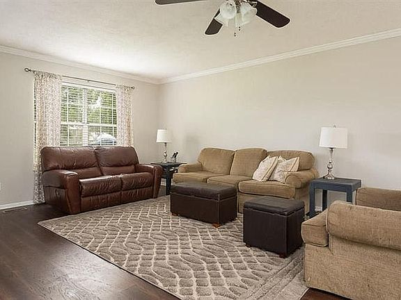 4th image of 9404 Kimborough Dr