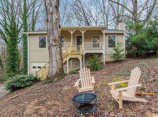 5641 Oak Grove Dr, Acworth, GA 30102