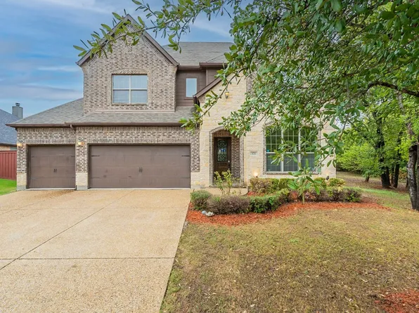 121 Mundelein Dr, Oak Pt, TX 75068