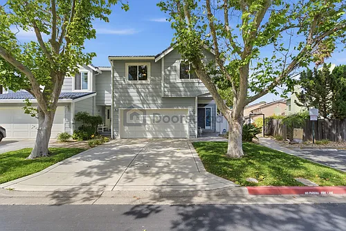 145 Shoreline Dr Photo 1