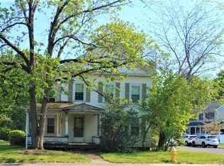 110 W Main St, Plainville, CT 06062