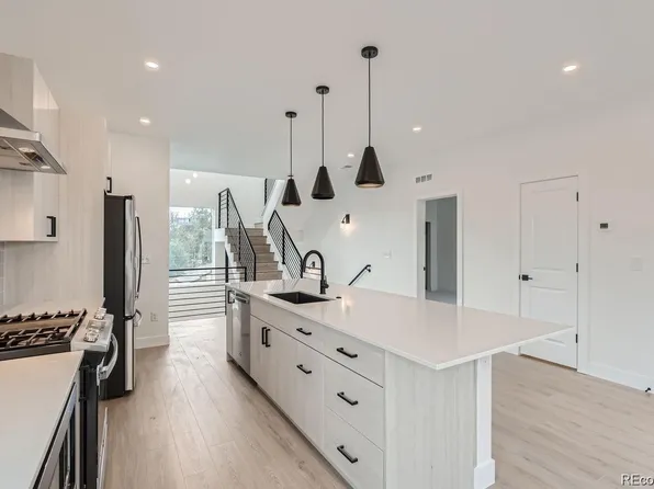 10187 W 38th Avenue, Wheat Ridge, CO 80033