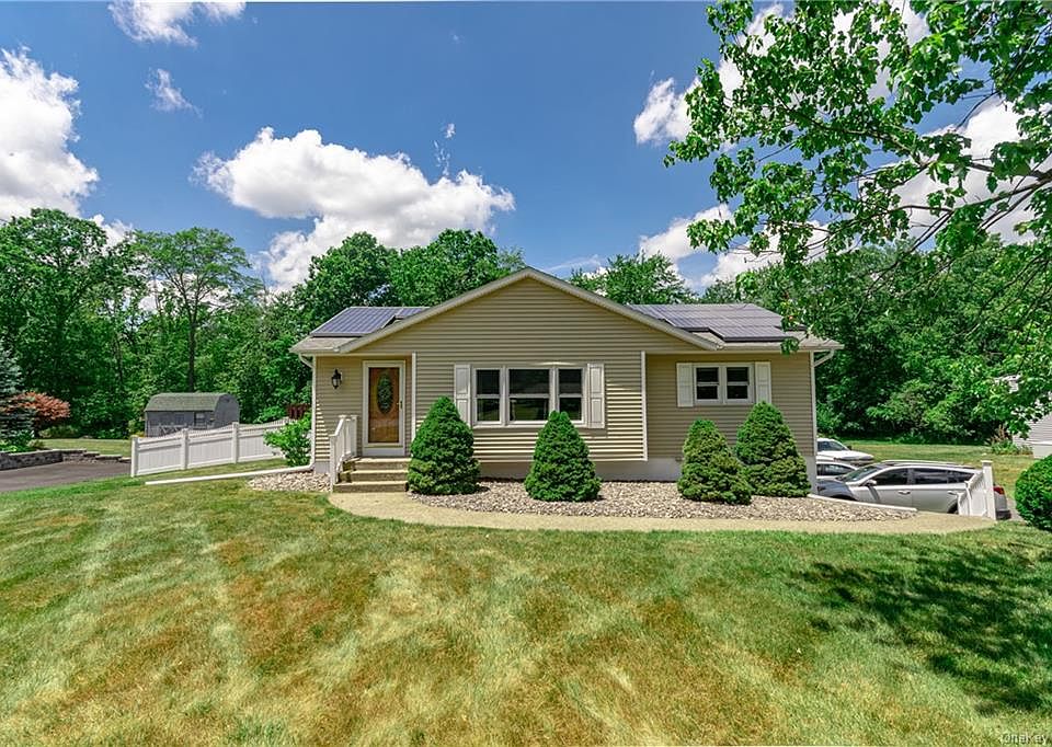 1st image of 54 Monarch Dr