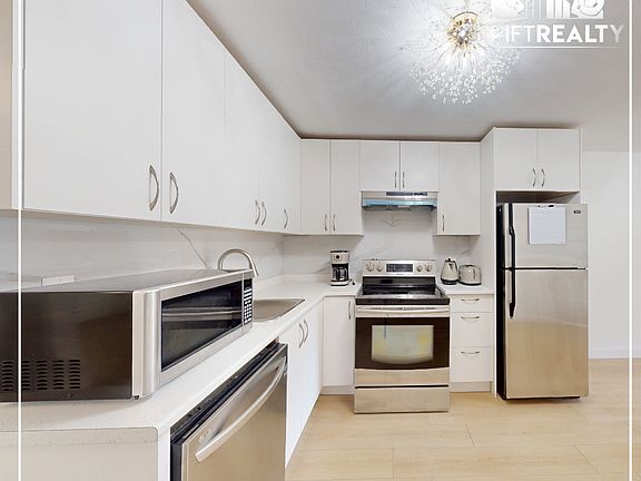 04_1883 Westover Road_Functional Kitchen_02252025