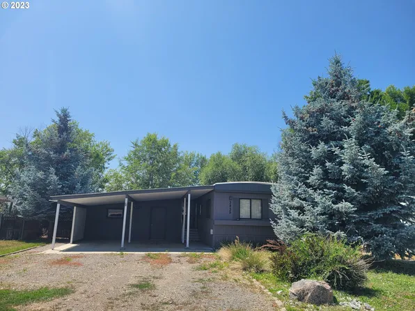 3435 Kirkway Dr, Baker City, OR 97814