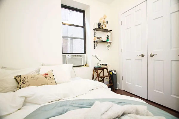 Rented by Nooklyn NYC LLC | media 38
