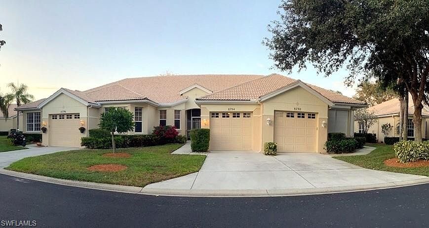 1st image of 8794 Stockbridge Dr