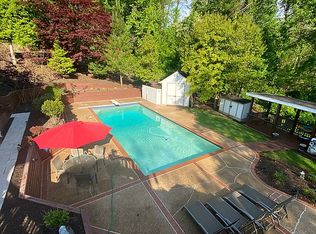 1344 Hunter Mill Rd, Vienna, VA 22182