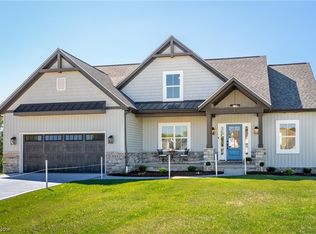 533 Gentlebrook Blvd, Hartville, OH 44632