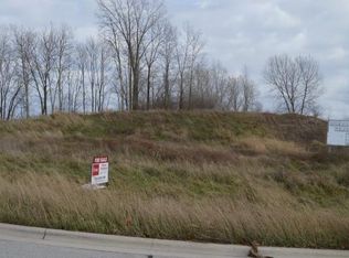 266 Lost Ridge Ct, Green Bay, WI 54302