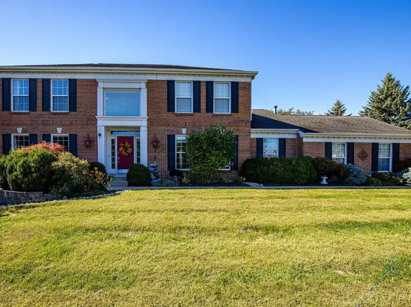 7829 Surreywood Dr, North Bend, OH 45052